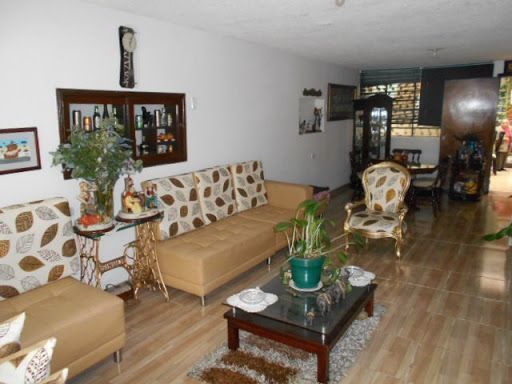 Casa en venta Cundinamarca Bogotá San Jorge Central 246 m2 Habitaciones 7 Baños 4 Garajes 1 Precio $650000000