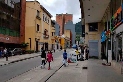 Casa en venta Cundinamarca Bogotá La Veracruz 1200 m2 Habitaciones 6 Baños 3 Garajes 0 Precio $2900000000
