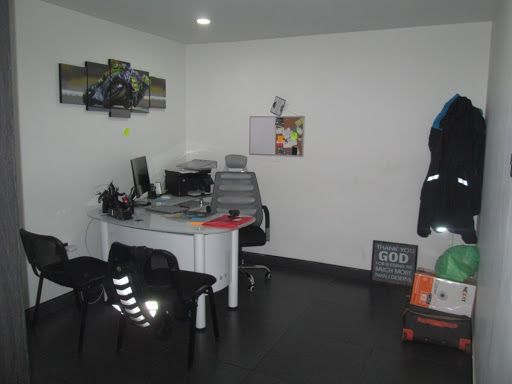 Casa en venta Cundinamarca Bogotá El Progreso 266 m2 Habitaciones 14 Baños 8 Garajes 3 Precio $900000000