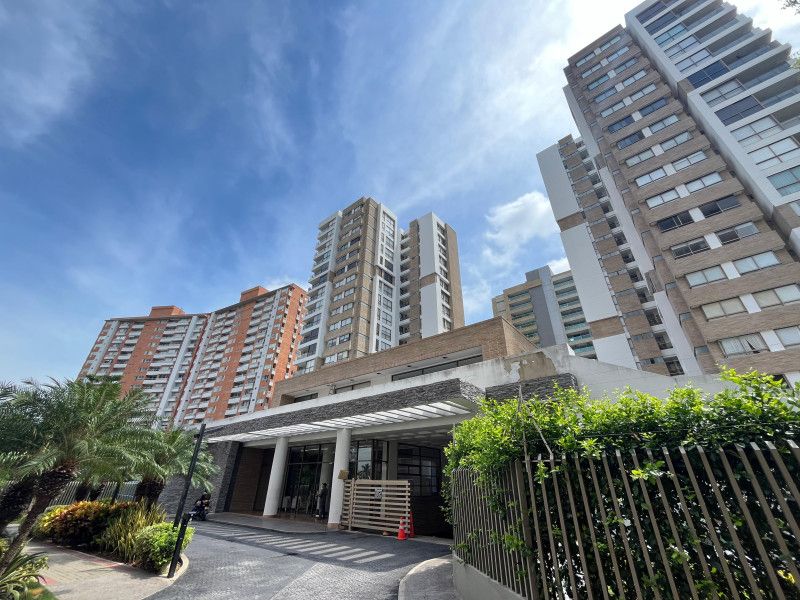 Apartamento en venta Atlántico Barranquilla Ub Palmetto Towers 173 m2 Habitaciones 3 Baños 5 Garajes 2 Precio $1250000000