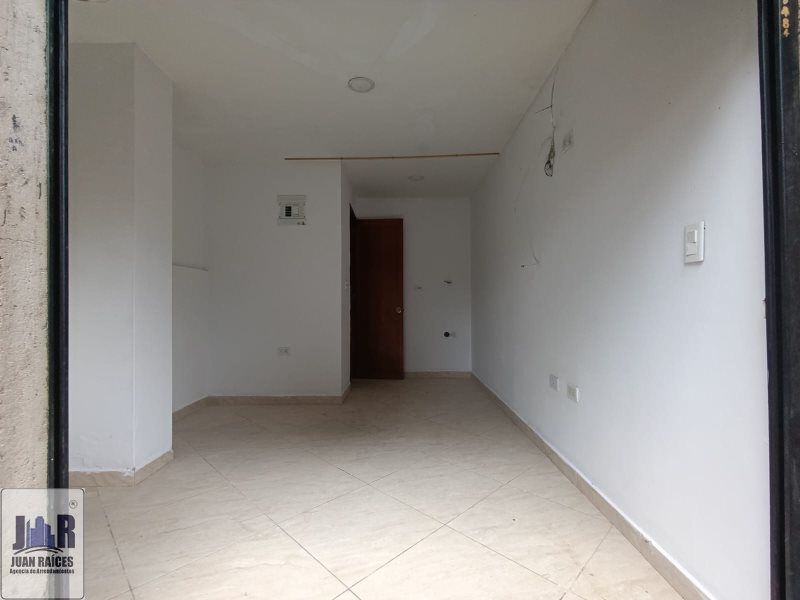 Local en arriendo Antioquia Caldas Caldas 15 m2 Habitaciones 0 Baños 1 Garajes 0 Precio $800000