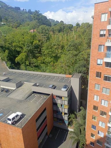 Apartamento en arriendo Antioquia Envigado San Rafael 61 m2 Habitaciones 3 Baños 2 Garajes 1 Precio $2400000