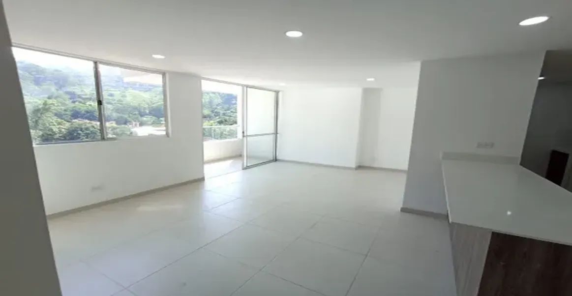 Apartamento en arriendo Antioquia Medellín Perpetuo Socorro 80 m2 Habitaciones 3 Baños 2 Garajes 1 Precio $2100000