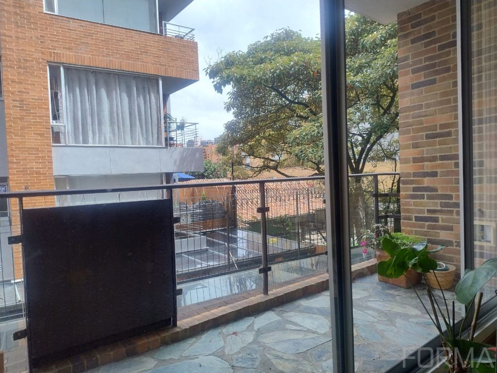 Apartamento en venta Cundinamarca Bogotá La Calleja 137 m2 Habitaciones 3 Baños 3 Garajes 2 Precio $1150000000