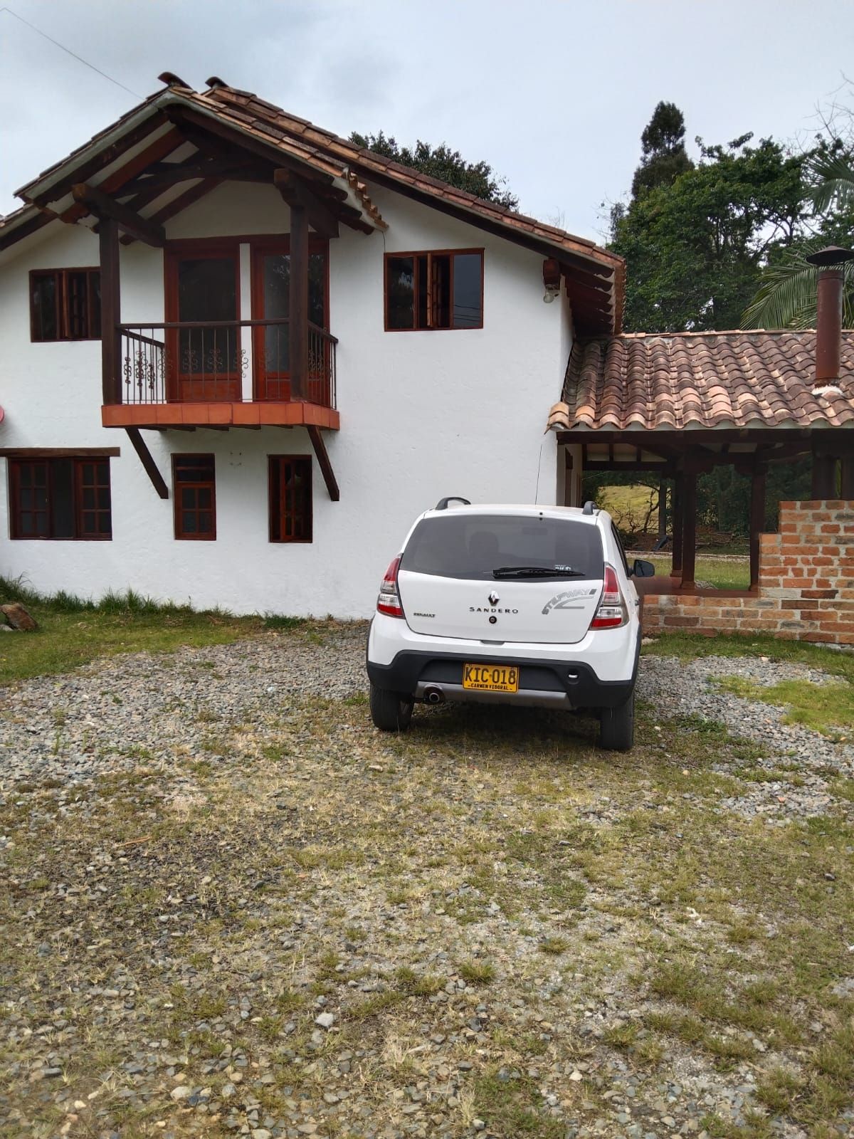 Casa Campestre en arriendo Antioquia Rionegro Quintas De Gualanday 250 m2 Habitaciones 4 Baños 4 Garajes 4 Precio $4200000