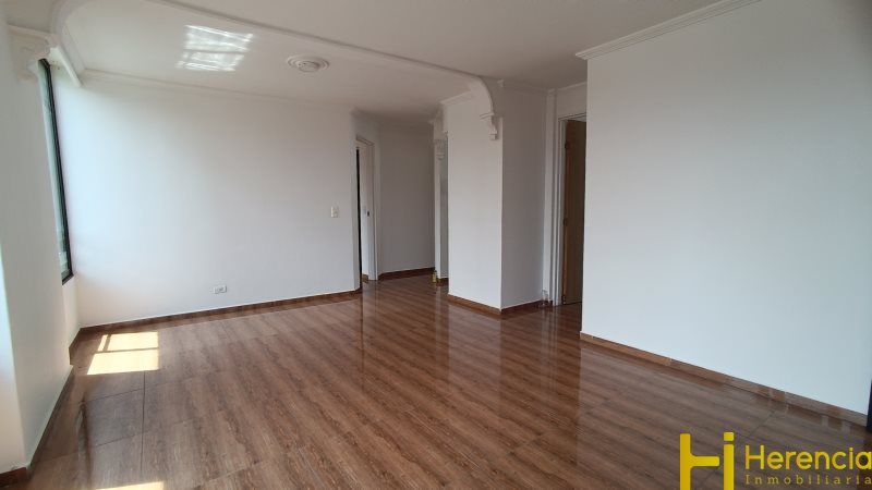 Apartamento en arriendo Antioquia Medellín La Floresta 90 m2 Habitaciones 3 Baños 2 Garajes 0 Precio $2550000