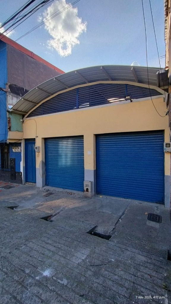 Bodega en arriendo Antioquia Medellín Brasilia 240 m2 Habitaciones 0 Baños 2 Garajes 0 Precio $4500000