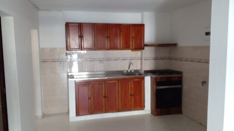 Apartamento en arriendo Antioquia Medellín Los Alcazares 50 m2 Habitaciones 2 Baños 1 Garajes 0 Precio $1200000