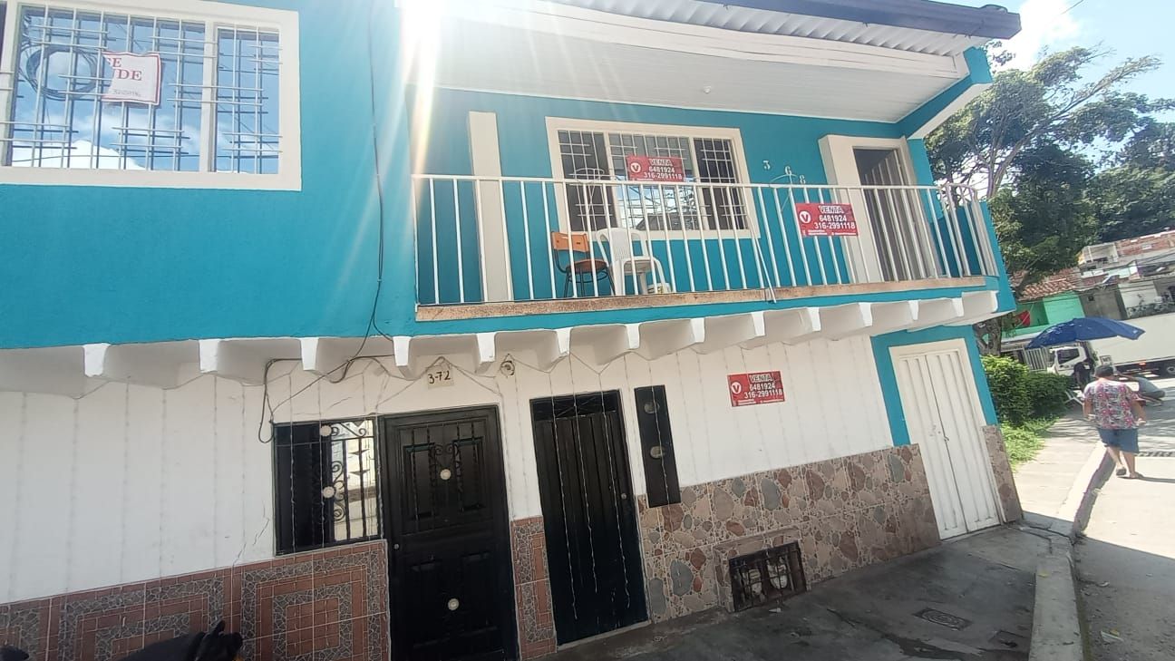 Casa en venta Santander Piedecuesta Hoyo Grande 140 m2 Habitaciones 6 Baños 2 Garajes 0 Precio $270000000