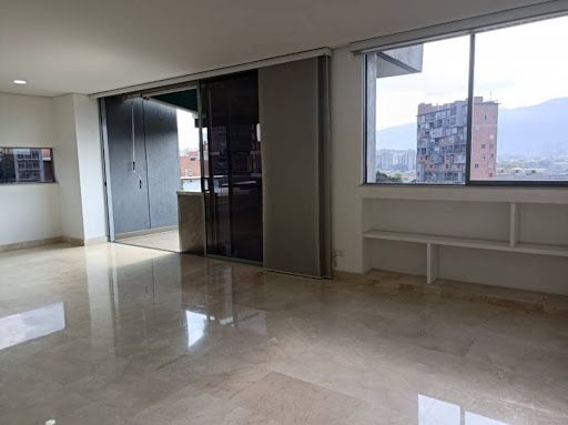 Apartaestudio en arriendo Antioquia Medellín Santa Maria De Los Angeles 110 m2 Habitaciones 1 Baños 2 Garajes 2 Precio $6500000