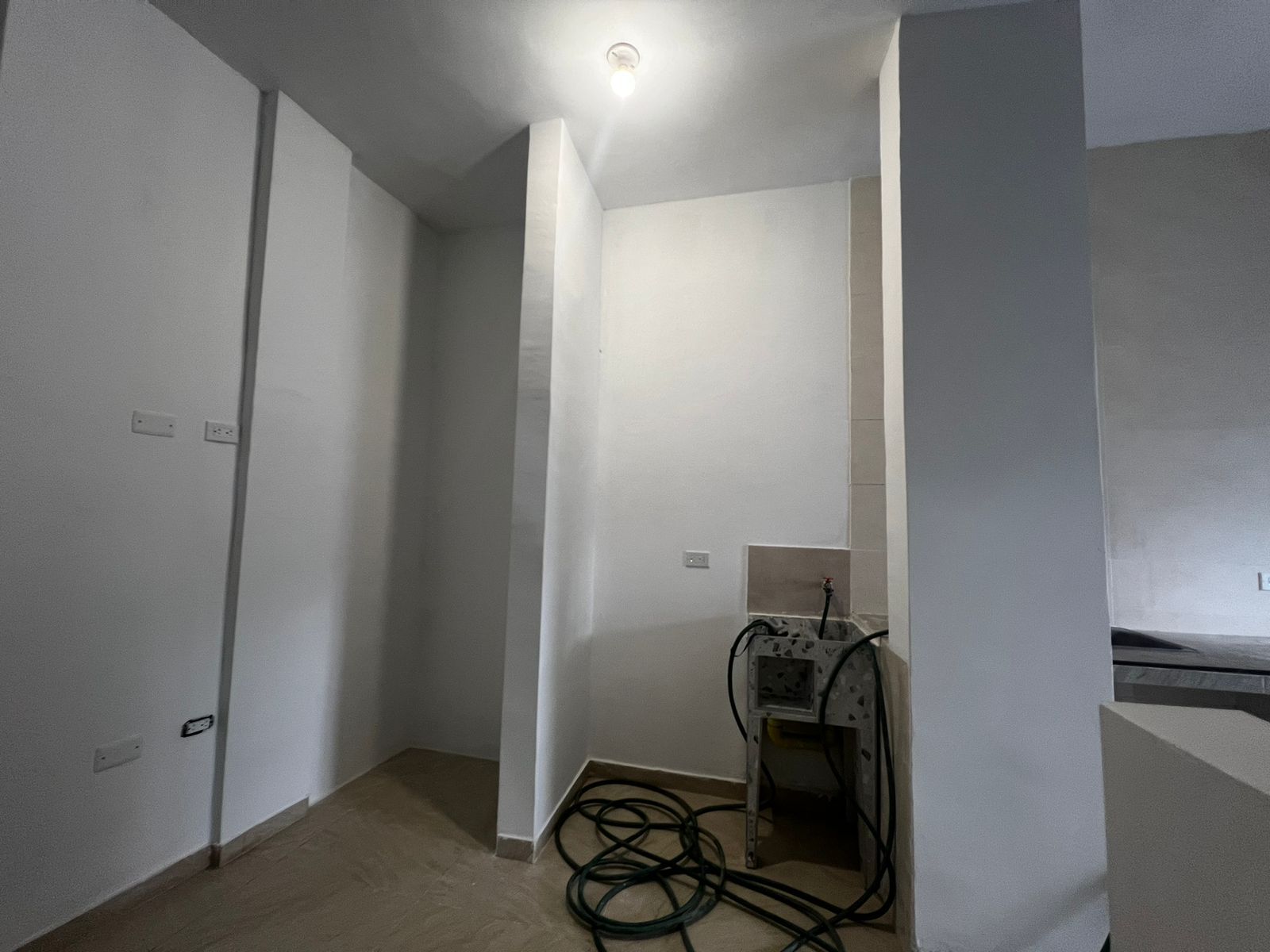 Local en arriendo Valle Del Cauca Cali Fátima 24 m2 Habitaciones 0 Baños 1 Garajes 0 Precio $1100000