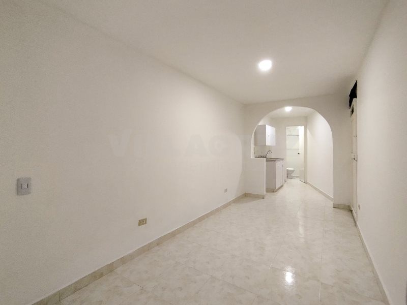 Apartaestudio en arriendo Antioquia Medellín El Danubio 40 m2 Habitaciones 1 Baños 1 Garajes 0 Precio $900000