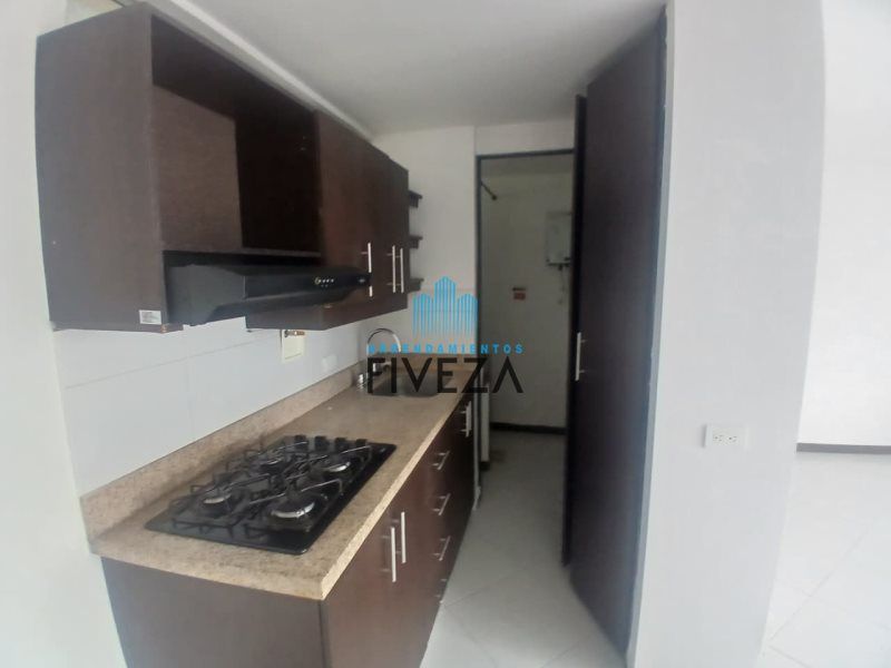 Apartamento en arriendo Antioquia Medellín Tenche 65 m2 Habitaciones 3 Baños 2 Garajes 1 Precio $2652000