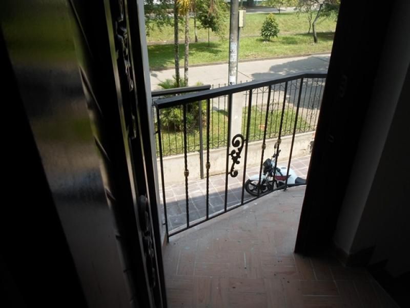 Apartaestudio en arriendo Valle Del Cauca Cali Nueva Tequendama 50 m2 Habitaciones 1 Baños 1 Garajes 1 Precio $950000