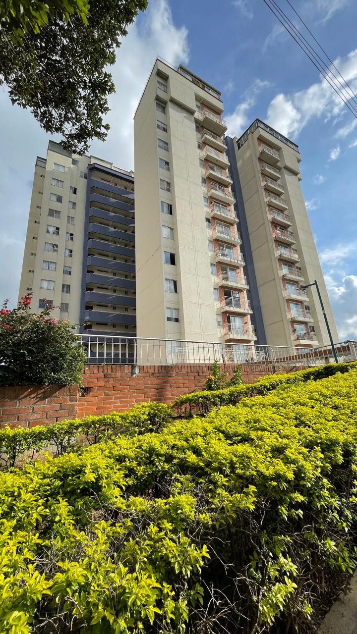 Apartamento en venta Santander Floridablanca Floridablanca 114 m2 Habitaciones 3 Baños 2 Garajes 1 Precio $410000000