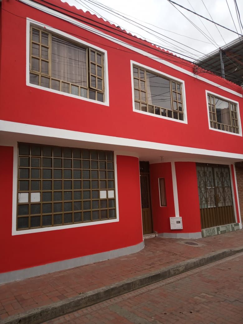Casa en venta Cundinamarca Sibaté La Paz 190 m2 Habitaciones 6 Baños 3 Garajes 1 Precio $350000000