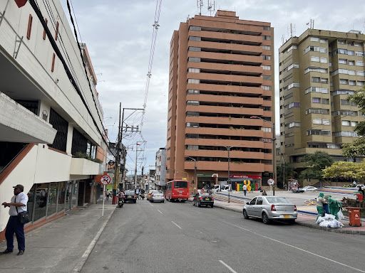 Local en arriendo Tolima Ibagué Centro 275 m2 Habitaciones 0 Baños 2 Garajes 0 Precio $13000000