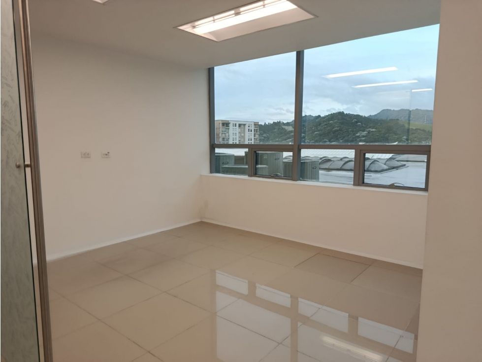Consultorio en arriendo Caldas Manizales Los Laureles 32 m2 Habitaciones 0 Baños 1 Garajes 0 Precio $3600000