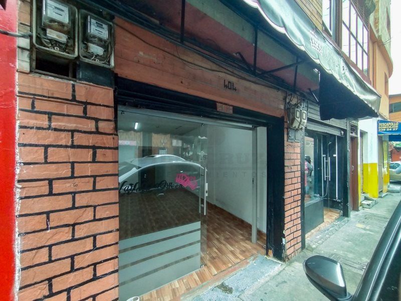 Local en arriendo Antioquia Medellín El Salvador 20 m2 Habitaciones 0 Baños 1 Garajes 0 Precio $1500000