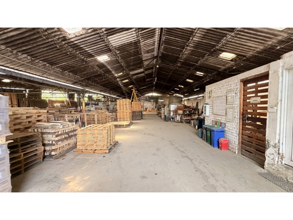 Bodega en venta Valle Del Cauca Yumbo Zona Industrial 2455 m2 Habitaciones 0 Baños 3 Garajes 7 Precio $1600000000
