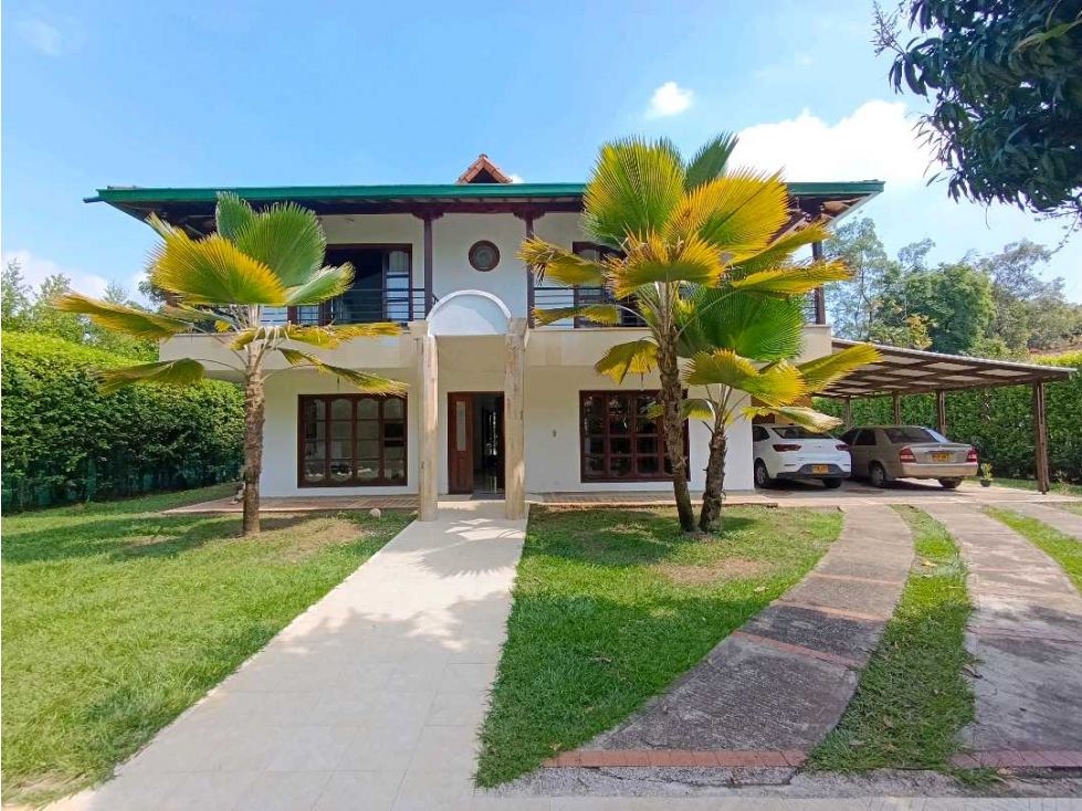 Casa Campestre en venta Valle Del Cauca Jamundí Cn Solares De La Morada Et V Y Vi 400 m2 Habitaciones 4 Baños 6 Garajes 4 Precio $900000000