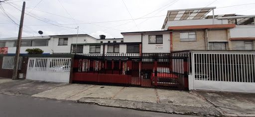Casa en venta Cundinamarca Bogotá Alcázares Norte 180 m2 Habitaciones 7 Baños 5 Garajes 5 Precio $980000000