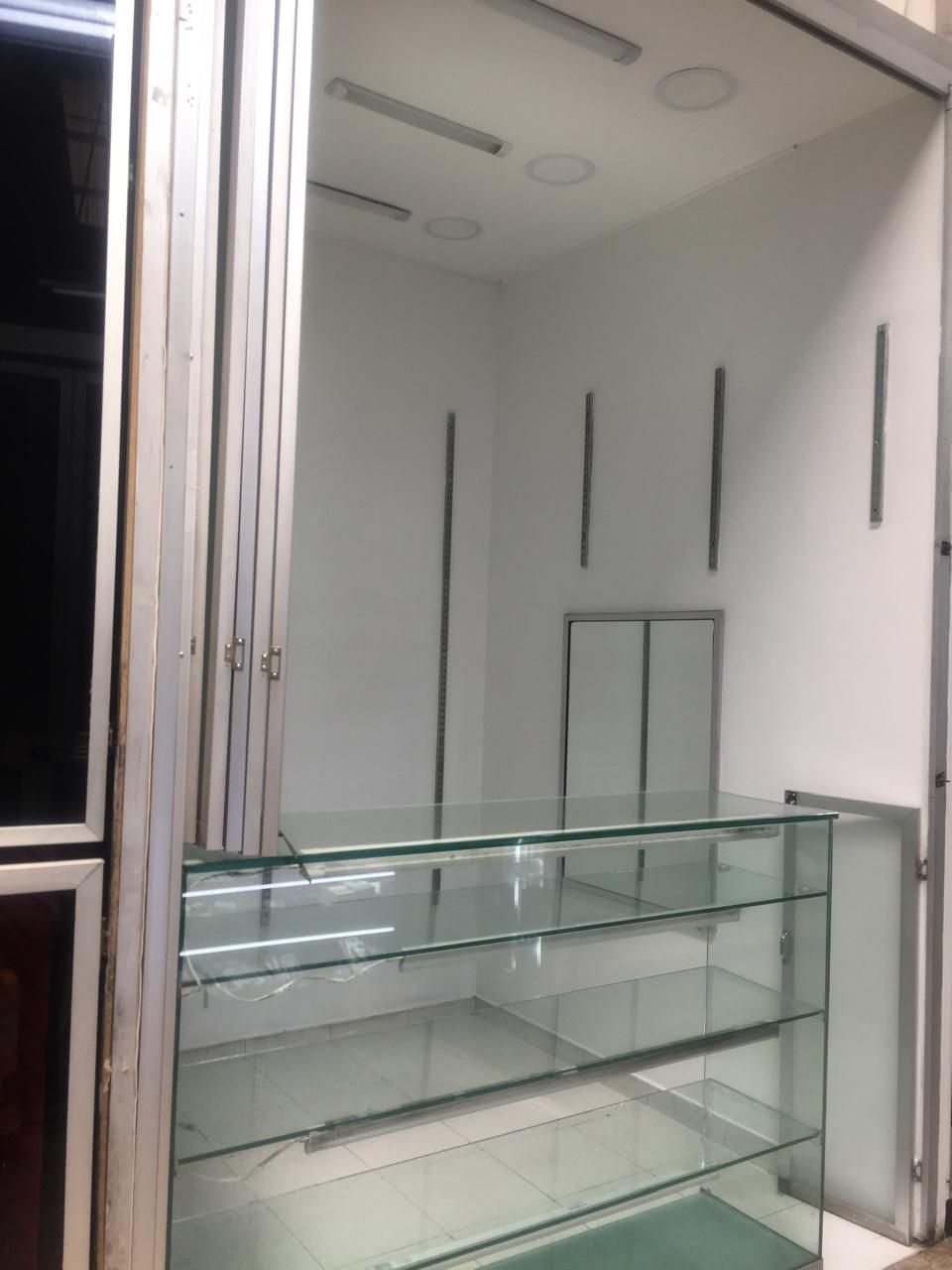 Local en venta Cundinamarca Bogotá Canaima 4 m2 Habitaciones 0 Baños 0 Garajes 0 Precio $30000000