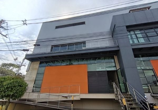 Bodega en arriendo Antioquia Bello El Trapiche 370 m2 Habitaciones 0 Baños 2 Garajes 2 Precio $12000000