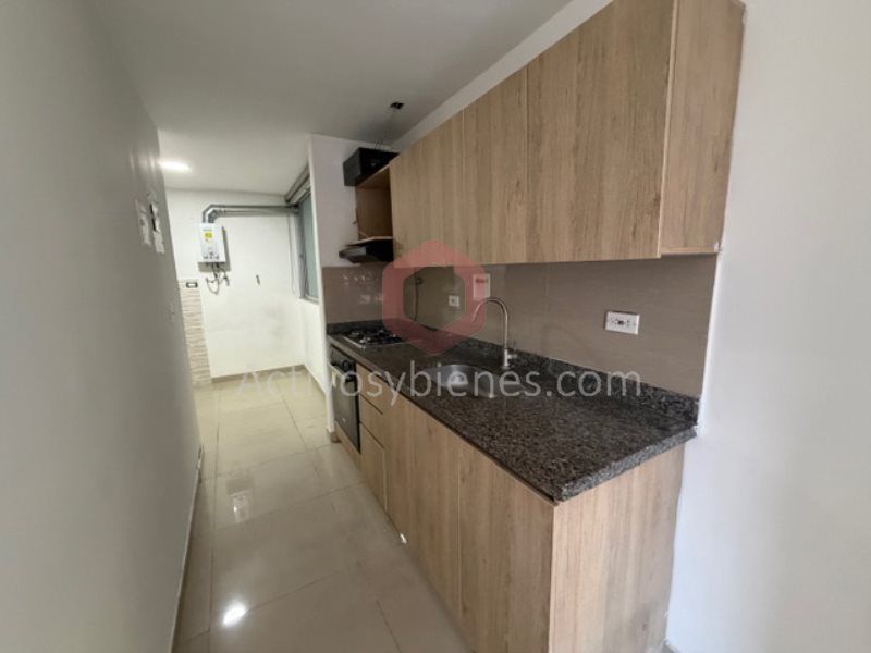 Apartamento en arriendo Antioquia Medellín Los Colores 65 m2 Habitaciones 3 Baños 2 Garajes 1 Precio $2500000