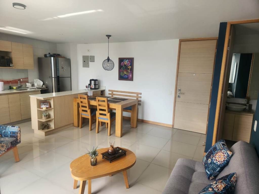 Apartamento en arriendo Antioquia Envigado El Esmeraldal 64 m2 Habitaciones 2 Baños 2 Garajes 1 Precio $3700000
