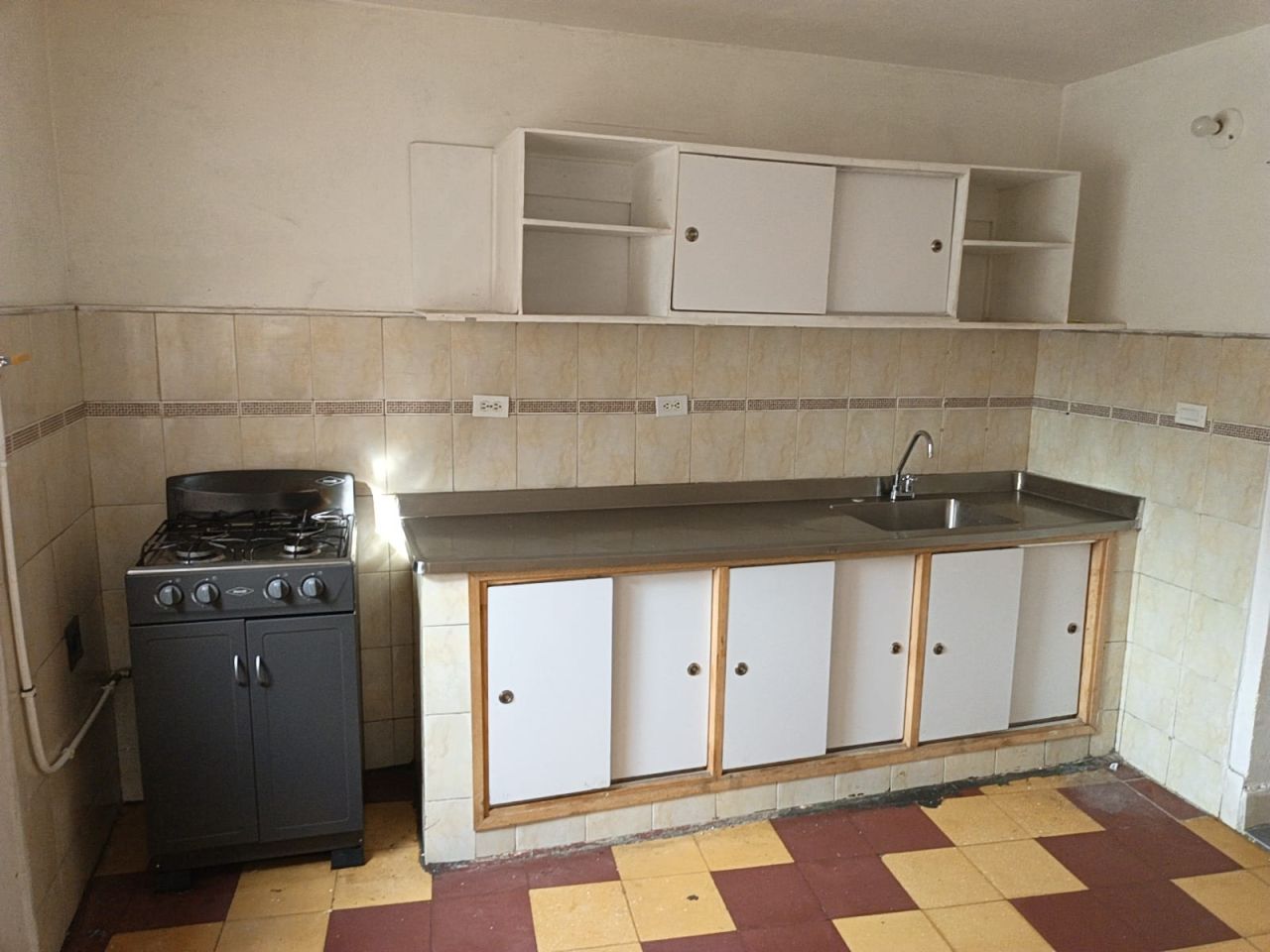 Apartamento en arriendo Antioquia Itagüí Balcones De Sevilla 90 m2 Habitaciones 4 Baños 2 Garajes 0 Precio $2000000