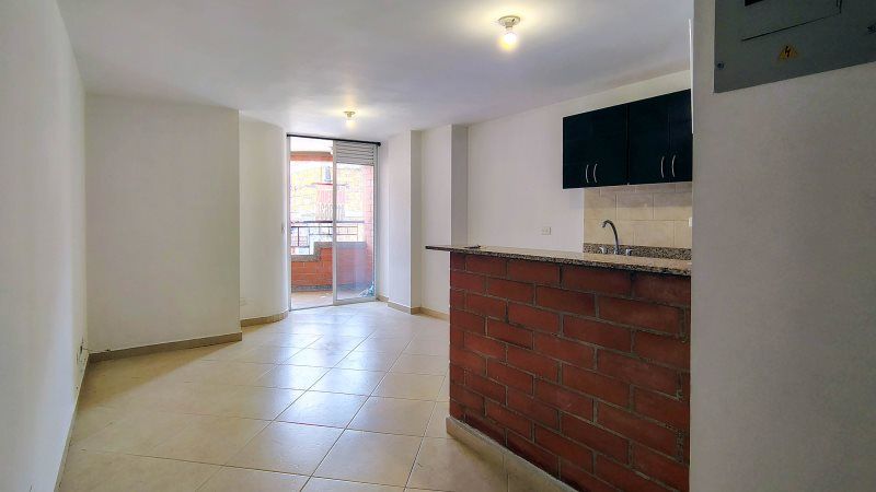 Apartaestudio en arriendo Antioquia Medellín La Floresta 40 m2 Habitaciones 1 Baños 1 Garajes 0 Precio $1800000