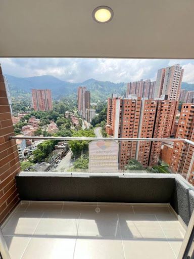 Apartamento en arriendo Antioquia Sabaneta Holanda 67 m2 Habitaciones 3 Baños 2 Garajes 1 Precio $2700000