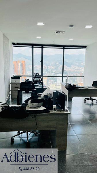 Oficina en venta Antioquia Medellín La Florida 48 m2 Habitaciones 0 Baños 1 Garajes 1 Precio $600000000