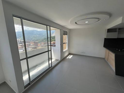 Apartamento en arriendo Antioquia Medellín Santa Rosa De Lima 55 m2 Habitaciones 2 Baños 2 Garajes 0 Precio $2200000