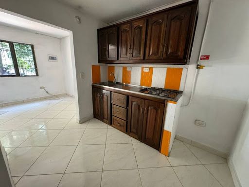 Apartaestudio en arriendo Antioquia Medellín La Candelaria 40 m2 Habitaciones 1 Baños 1 Garajes 0 Precio $800000
