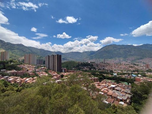 Apartamento en arriendo Antioquia Bello Andalucía 58 m2 Habitaciones 3 Baños 2 Garajes 1 Precio $1800000
