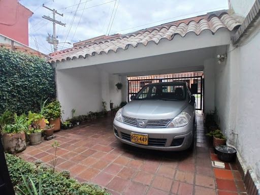 Apartamento en venta Cundinamarca Bogotá Cedro Madeiras 170 m2 Habitaciones 3 Baños 3 Garajes 2 Precio $670000000