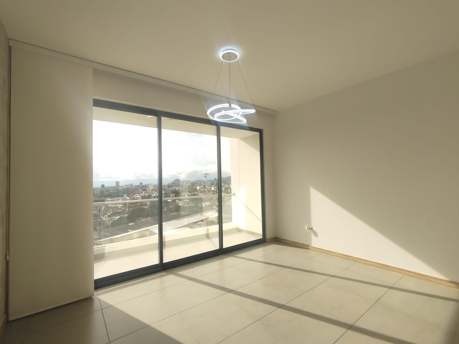 Apartamento en arriendo Risaralda Pereira San Jose Sur 95 m2 Habitaciones 3 Baños 2 Garajes 1 Precio $3500000