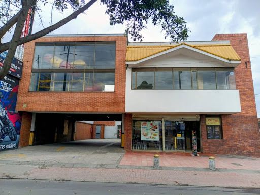 Casa en venta Cundinamarca Bogotá Bavaria 460 m2 Habitaciones 2 Baños 2 Garajes 1 Precio $2780000000
