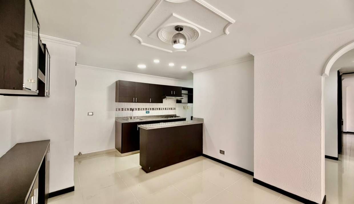 Apartamento en arriendo Antioquia Medellín Corazon De Jesus 84 m2 Habitaciones 3 Baños 2 Garajes 0 Precio $4100000