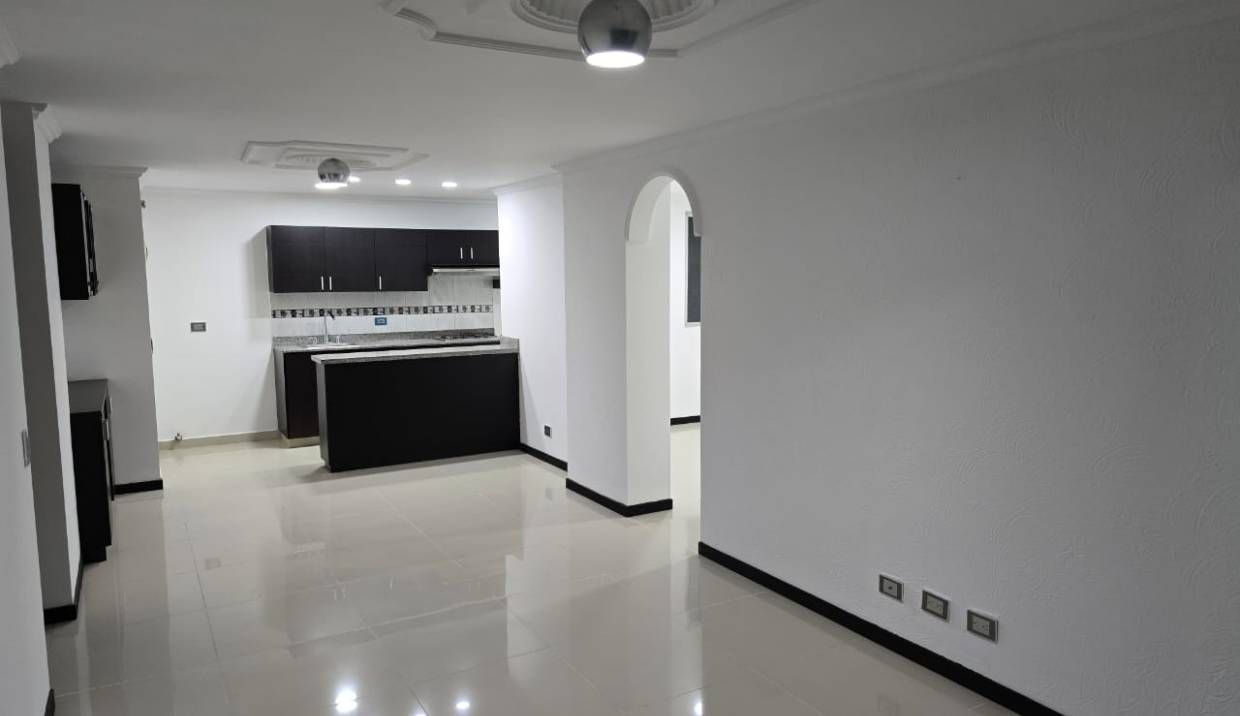 Apartamento en arriendo Antioquia Medellín Corazon De Jesus 84 m2 Habitaciones 3 Baños 2 Garajes 0 Precio $4300000