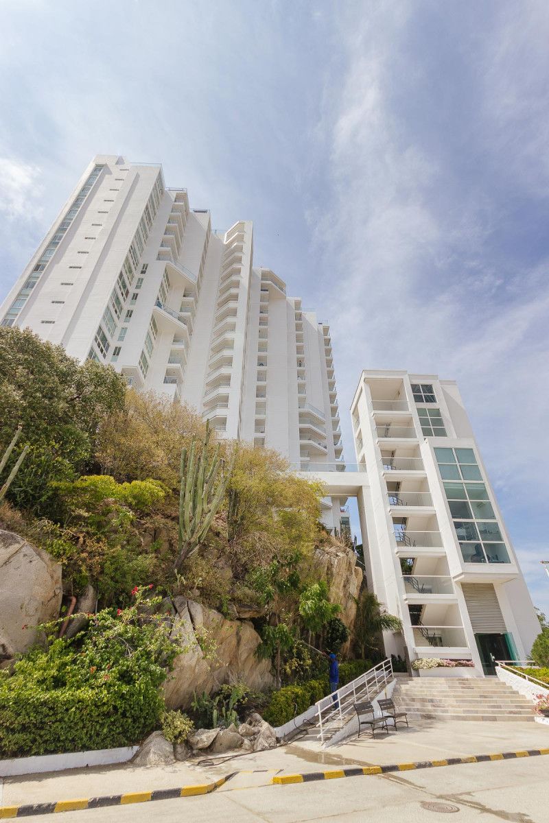 Apartamento en venta Magdalena Santa Marta Cr Lago Del Dulcino 98 m2 Habitaciones 2 Baños 3 Garajes 1 Precio $880000000