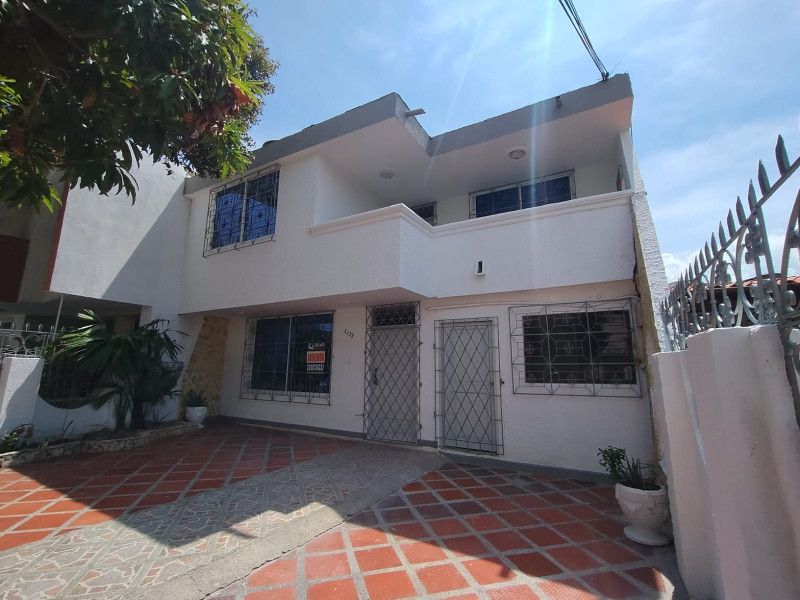Casa en venta Magdalena Santa Marta Villa Olimpica Simon Bolivar 211 m2 Habitaciones 4 Baños 4 Garajes 2 Precio $550000000