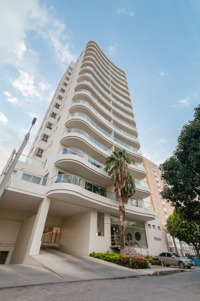 Apartamento en venta Magdalena Santa Marta Bavaria 158 m2 Habitaciones 4 Baños 3 Garajes 2 Precio $750000000