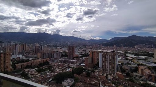 Apartamento en arriendo Antioquia Sabaneta Holanda 78 m2 Habitaciones 3 Baños 2 Garajes 1 Precio $3100000