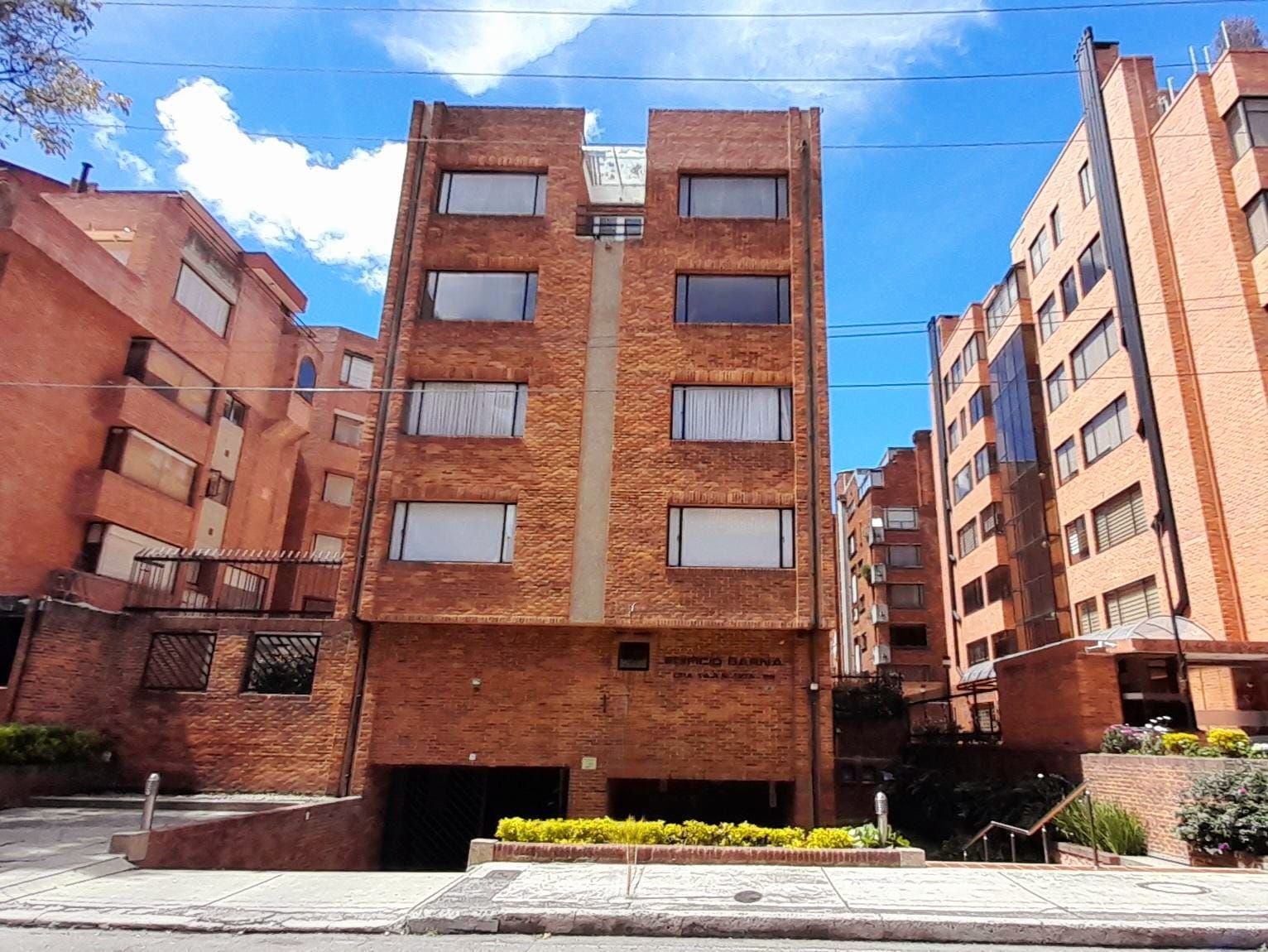 Apartamento en arriendo Cundinamarca Bogotá La Carolina - Edif Carolina Country Plaza 119 m2 Habitaciones 2 Baños 4 Garajes 2 Precio $5700000
