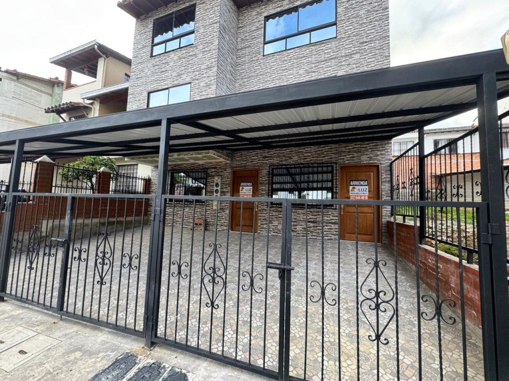 Casa en arriendo Antioquia Rionegro Rionegro 114 m2 Habitaciones 3 Baños 2 Garajes 0 Precio $2500000