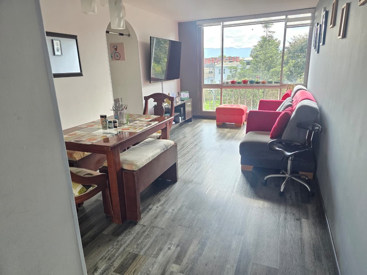 Apartamento en venta Cundinamarca Bogotá Cjr Bolivia Real 70 m2 Habitaciones 3 Baños 2 Garajes 1 Precio $338000000