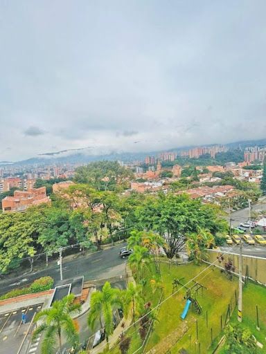 Apartamento en venta Antioquia Envigado San José 55 m2 Habitaciones 3 Baños 2 Garajes 1 Precio $340000000